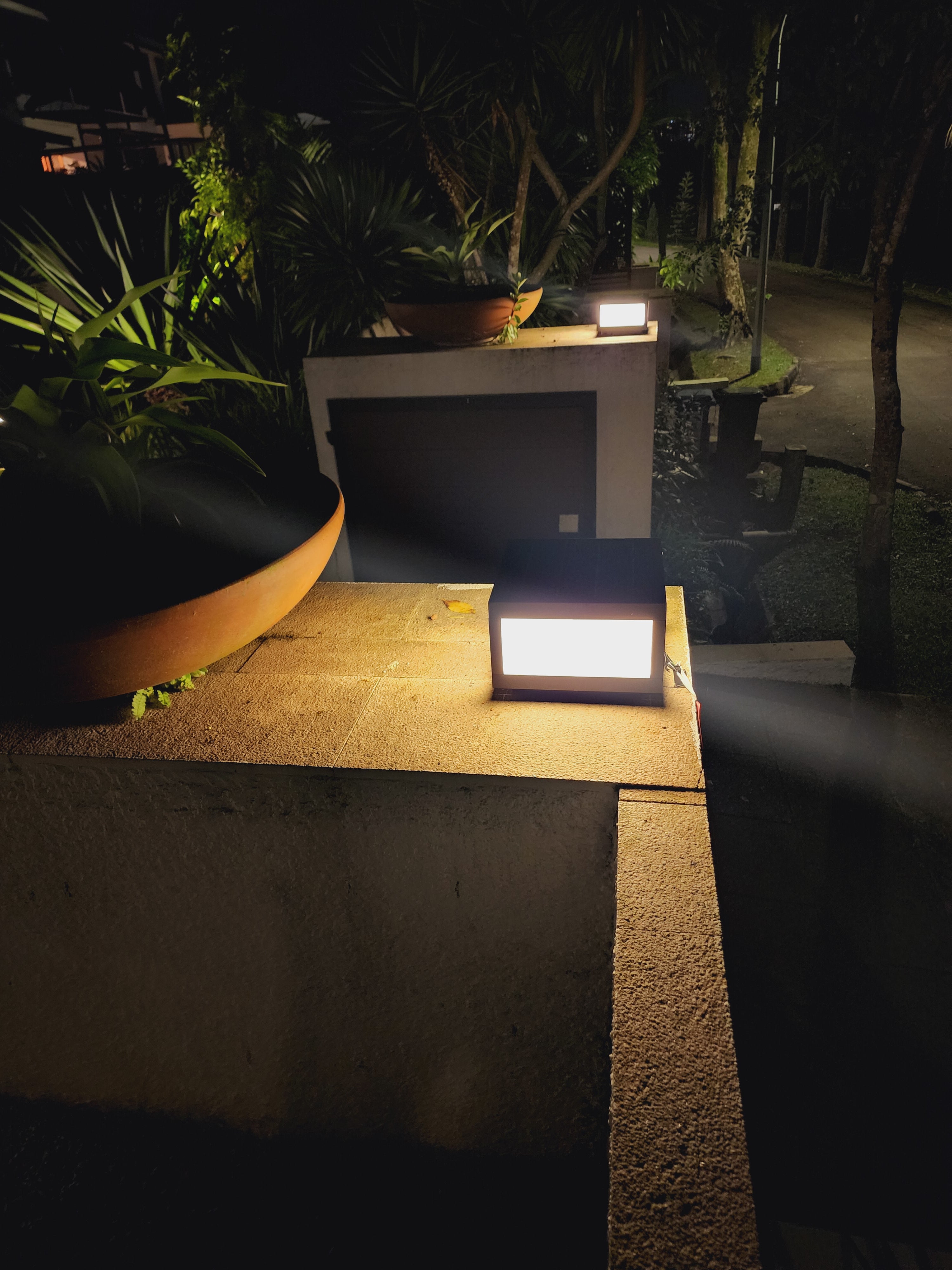 Solar Gate Post Lamp  - Pillar - Table Lamp - MoonCube (Large)