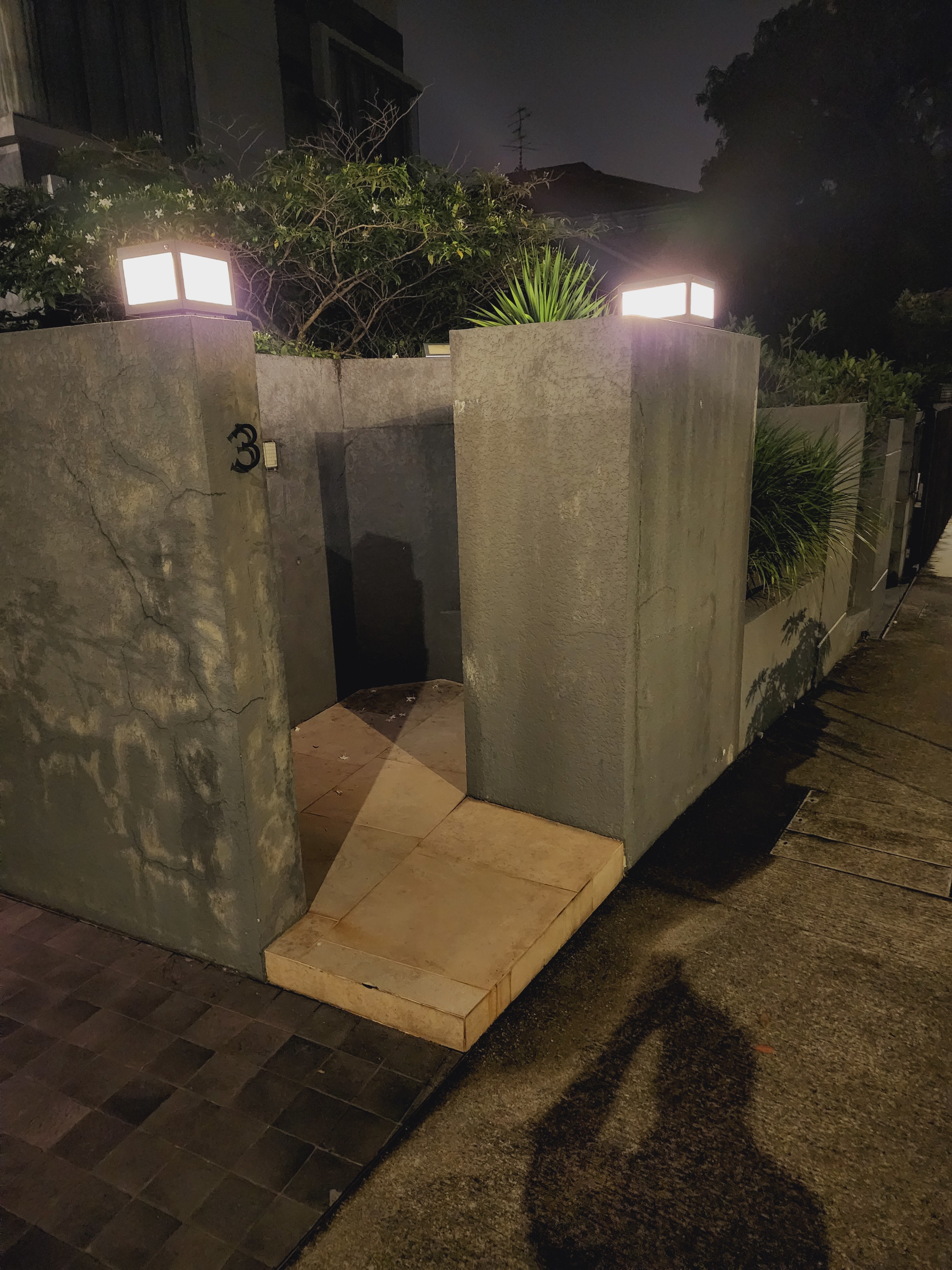 Solar Gate Post Lamp  - Pillar - Table Lamp - MoonCube (Large)