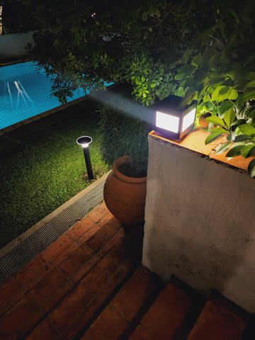 Solar Gate Post Lamp  - Pillar - Table Lamp - MoonCube (Large)